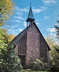 090095  BAD  Spaziergänge